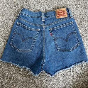 Levi’s 501 High Rise Women’s Shorts